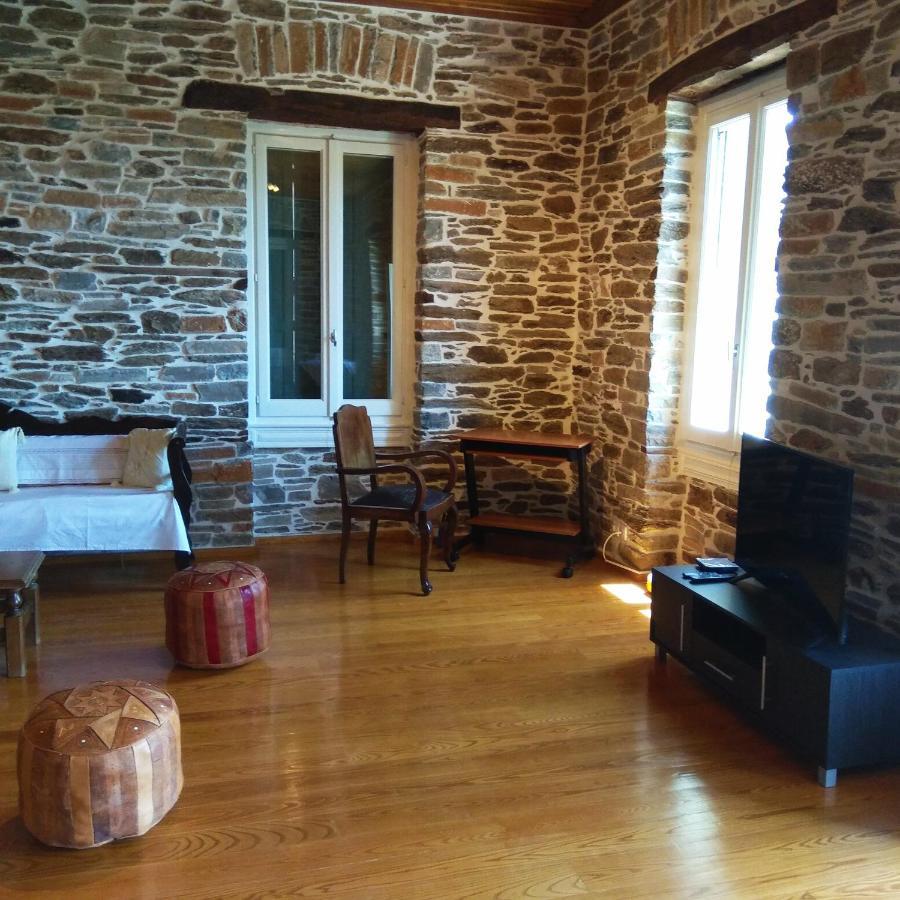 Marina Traditional Stonehouse Afétai エクステリア 写真